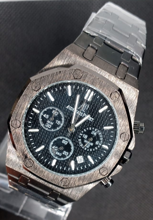 Audemars Piguet Royal Oak Men’s Watch – Luxury Stainless Steel Chronograph
